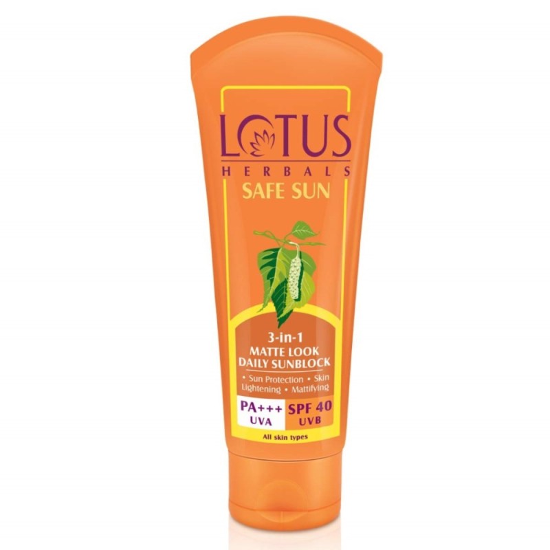 Lotus Herbals Safe Sun Detan After-Sun Face Wash Gel Papaya & Aloe
